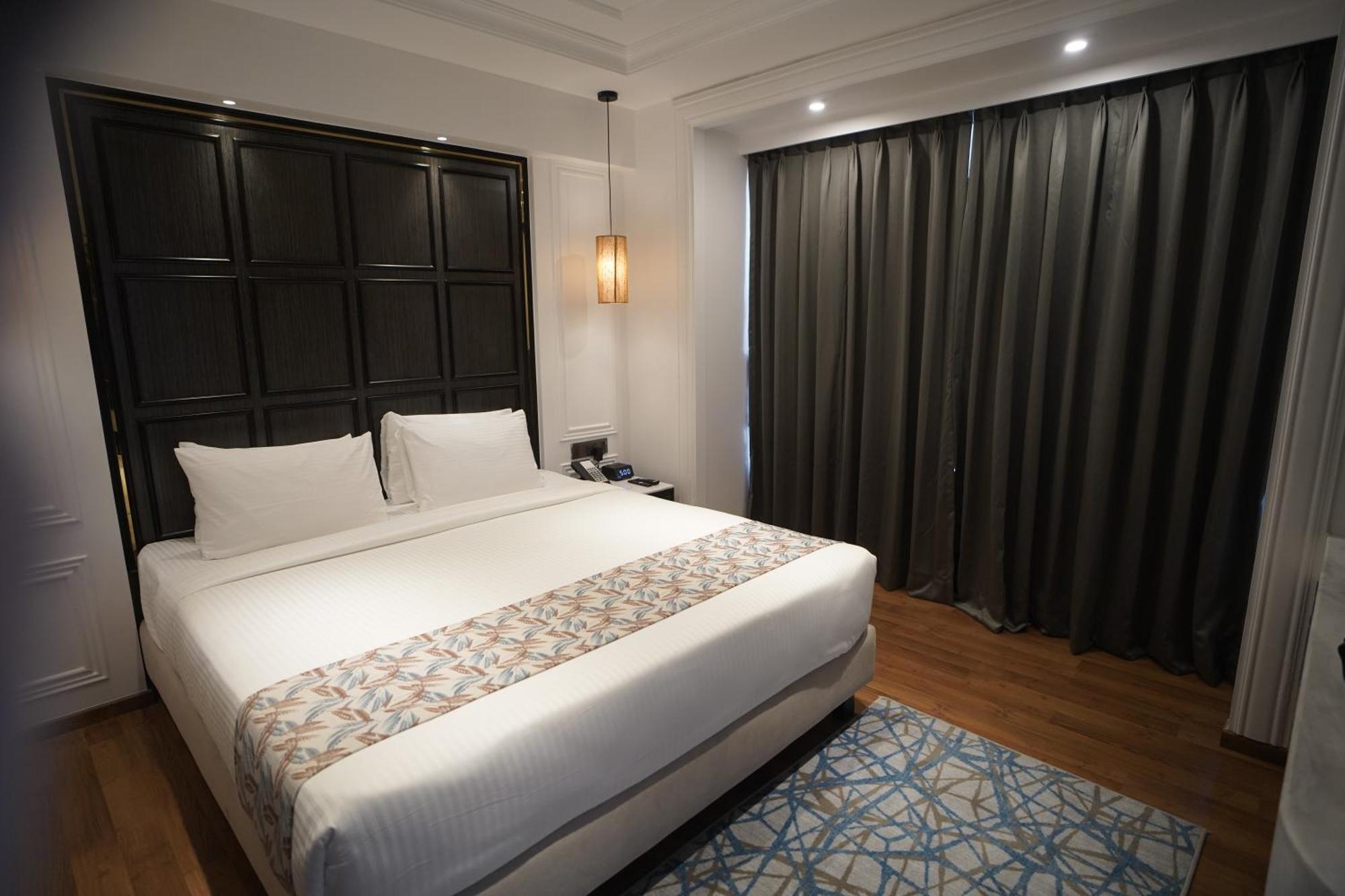 Hotel Soot Колката Екстер'єр фото
