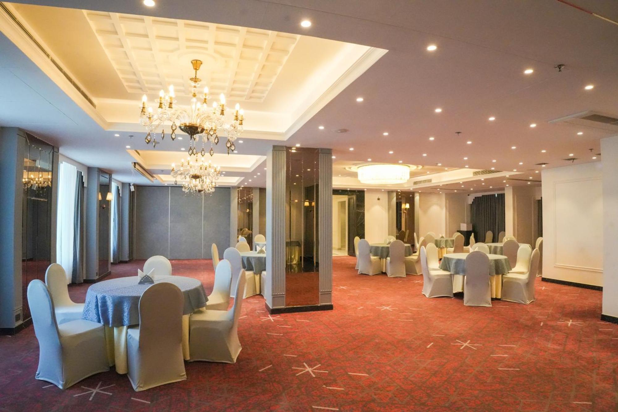 Hotel Soot Колката Екстер'єр фото