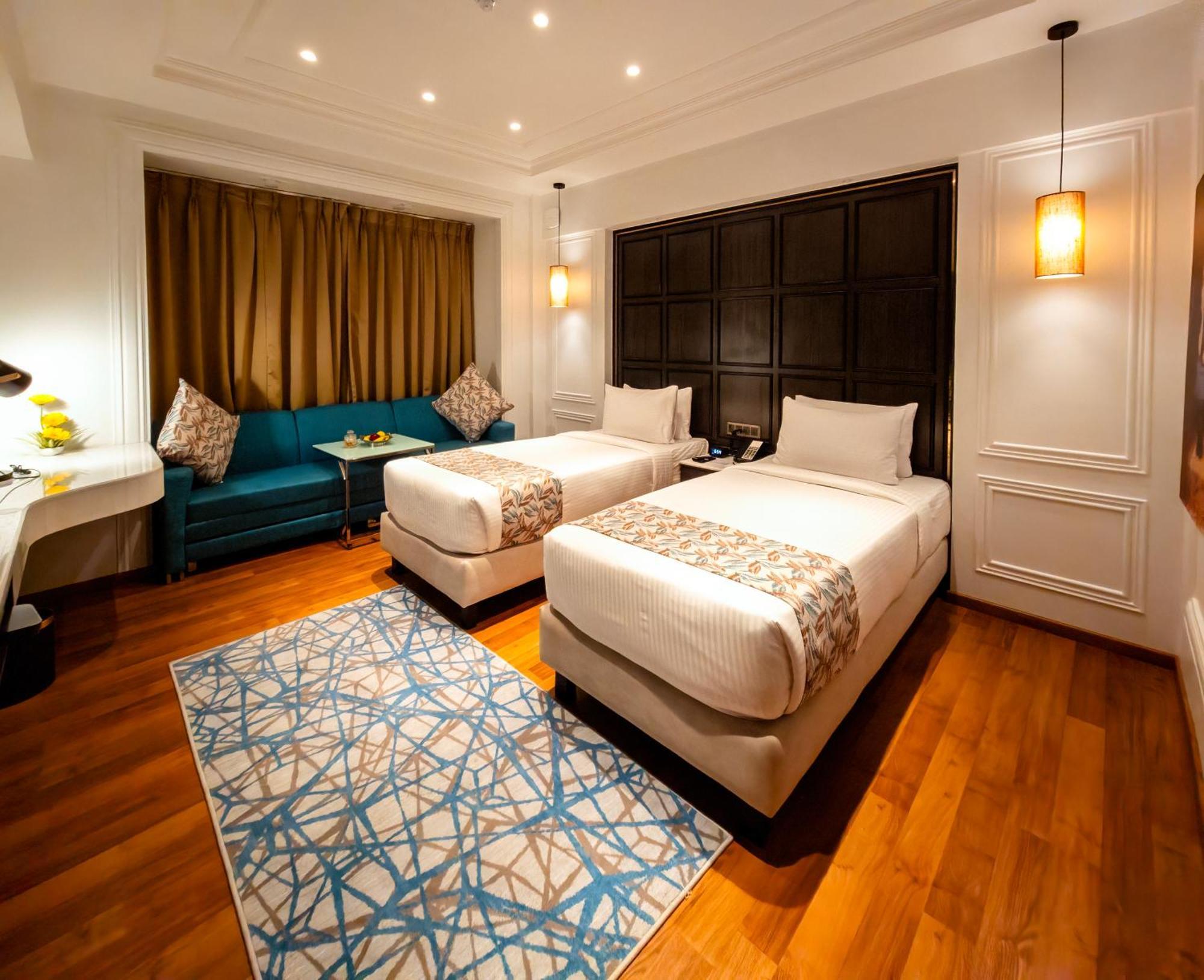 Hotel Soot Колката Екстер'єр фото