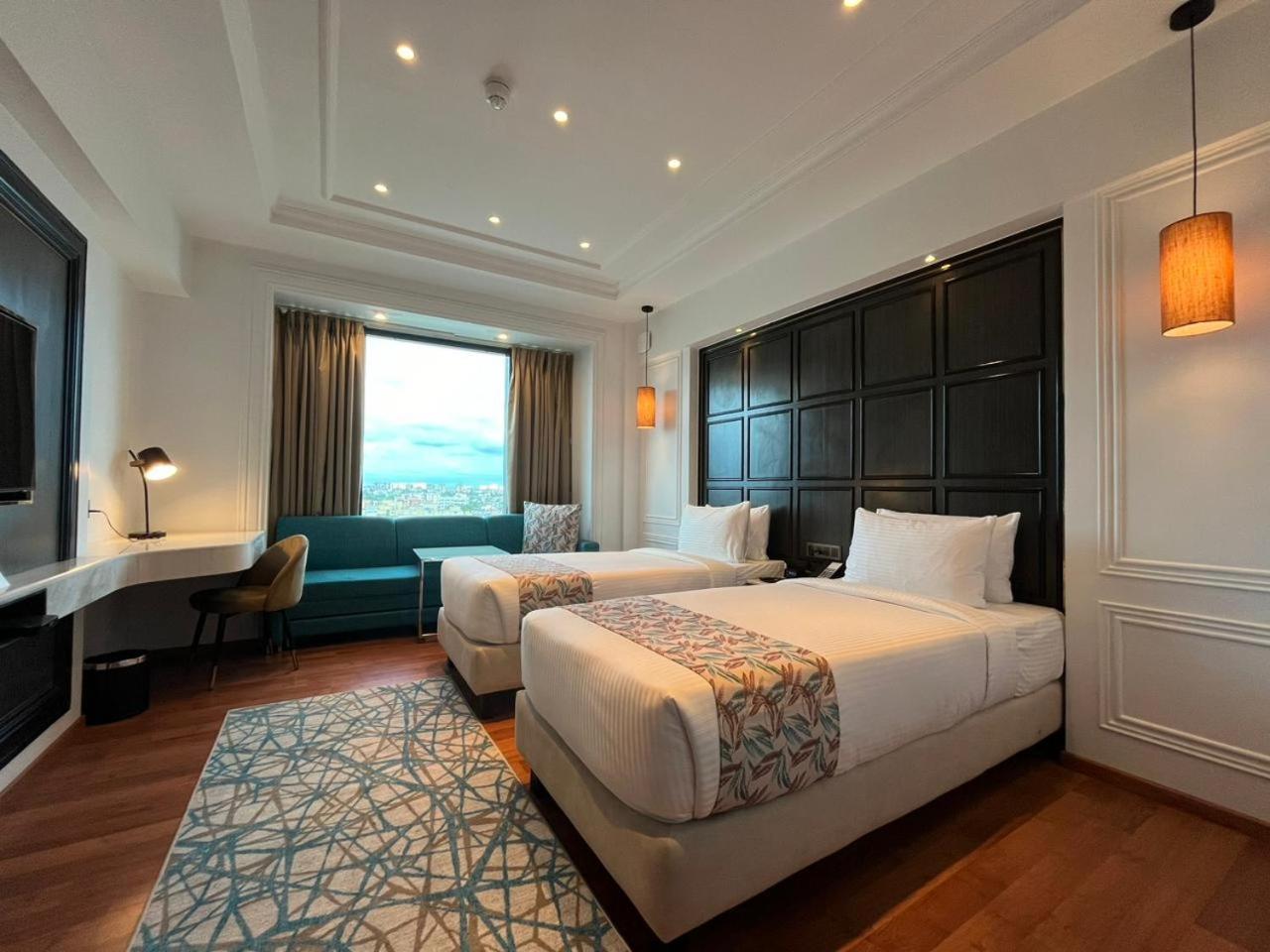 Hotel Soot Колката Екстер'єр фото